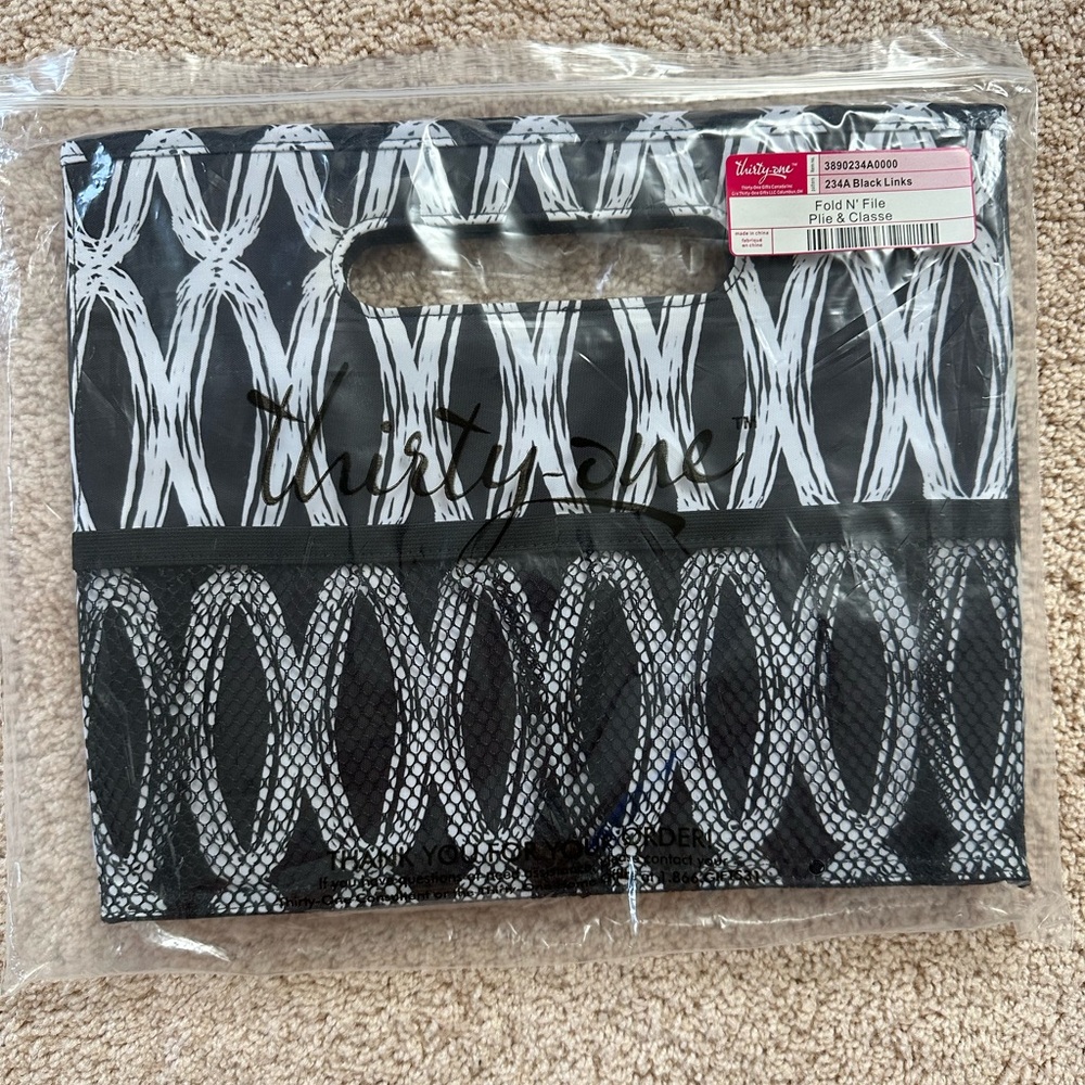 New Thirty-One Fold N’ File
